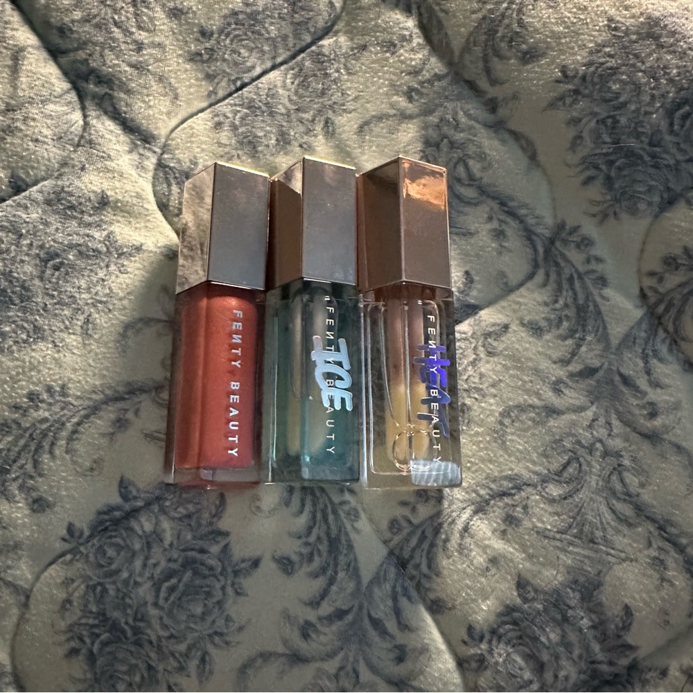Gloss Bomb Set